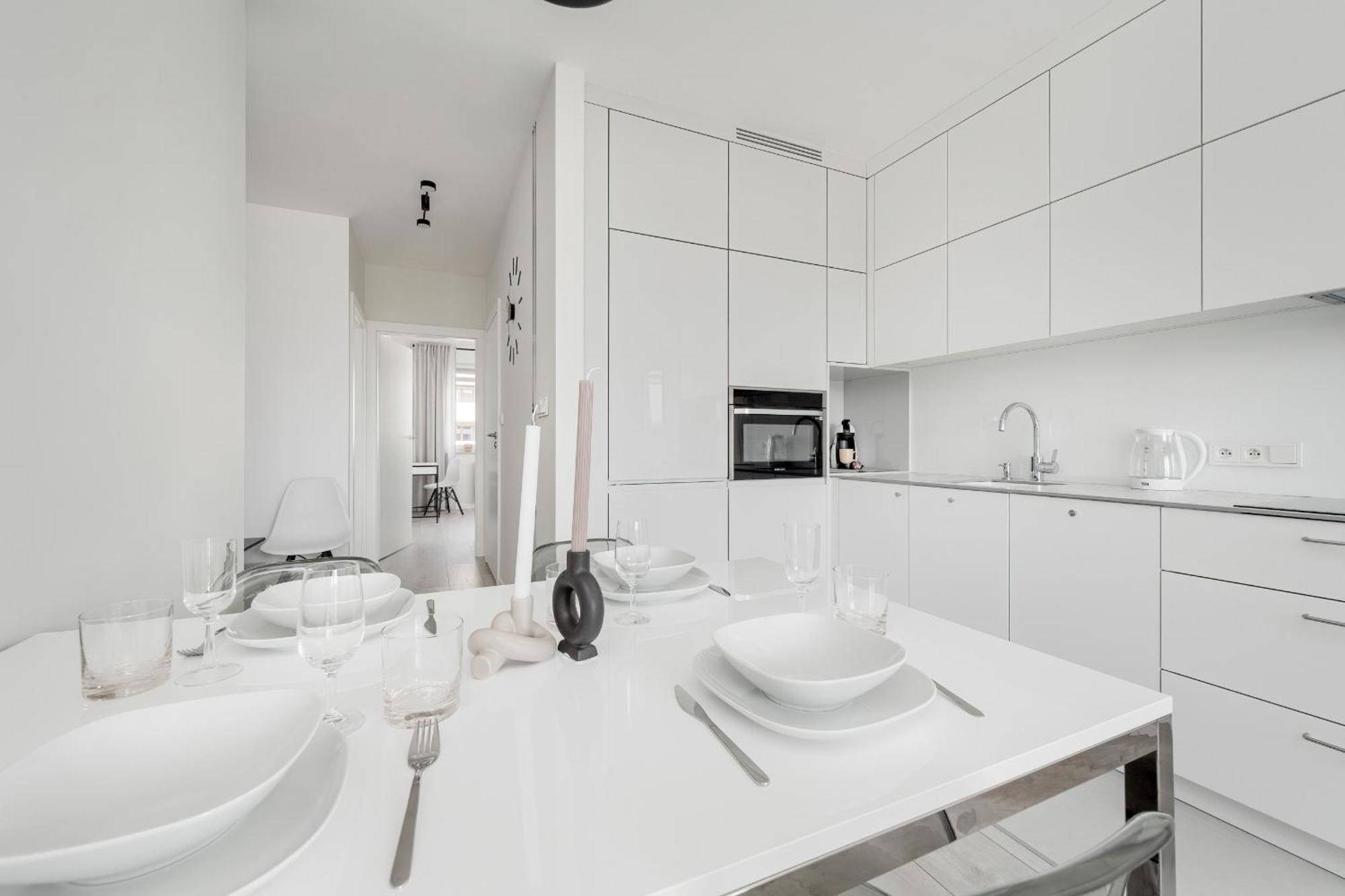 Miedziana Bright Apartment With Balcony And Parking Wroclaw By Noclegi Renters Dış mekan fotoğraf